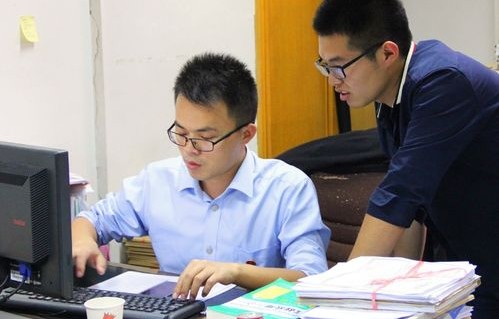 考公务员电子商务专业