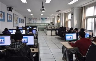 有设电子商务专业的大学