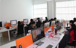 大学里读的电子商务专业